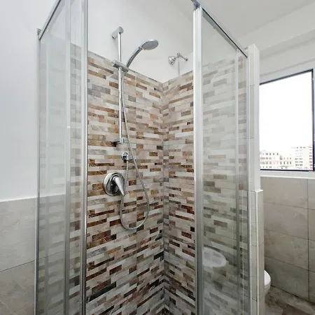 Flatinrome Pigneto Rom