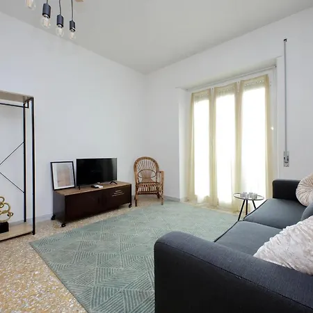 Flatinrome Pigneto * Rom